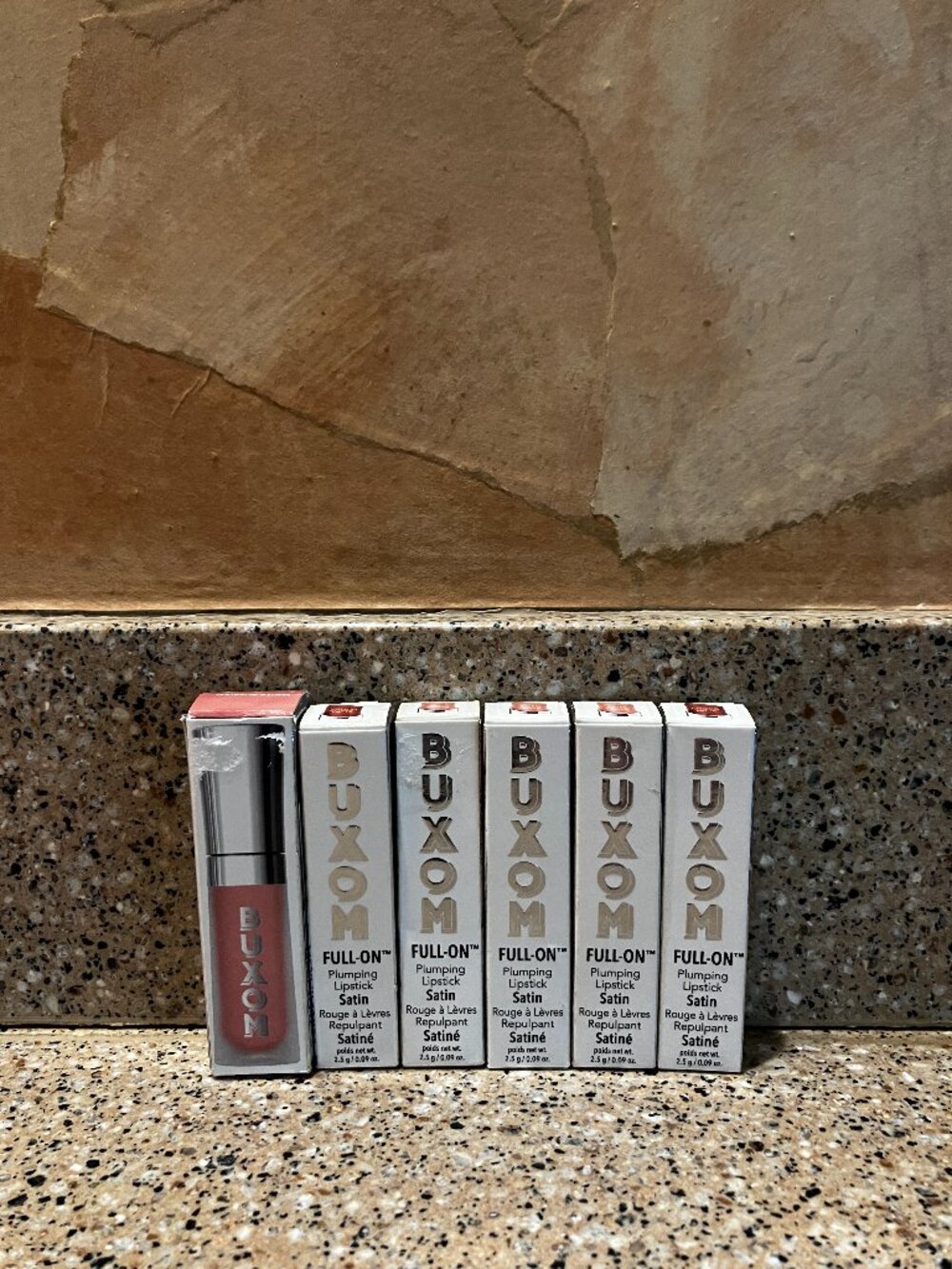 Buxom Set of 3 Pull-On Plumping Lipstick Skin Tease and 2 Chocolatte! New